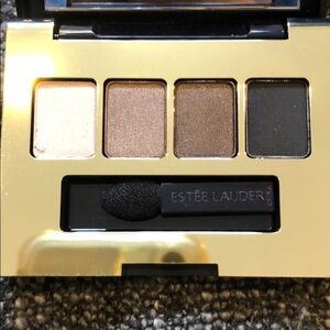 Estēe Lauder mini eyeshadow palette